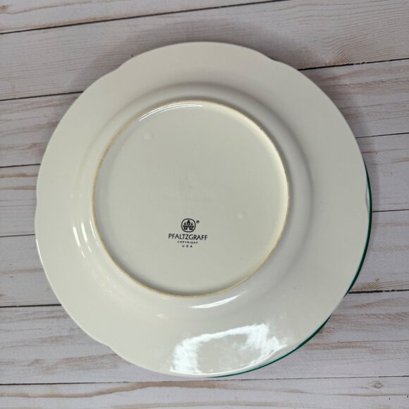 Pfaltzgraff Winterberry 10" Dinner Plates Set of 2 Christmas Holly Berry Holiday - Picture 7 of 8